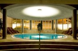 ﻿Pool des Hotels